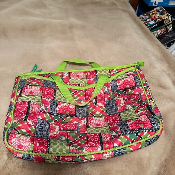 Lilly pulitzer patch day computer bag - Picture 1 of 3